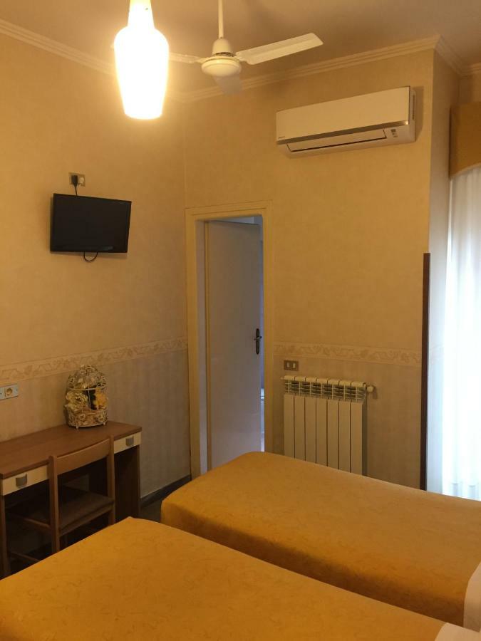 Hotel Sud America Fiuggi Ngoại thất bức ảnh
